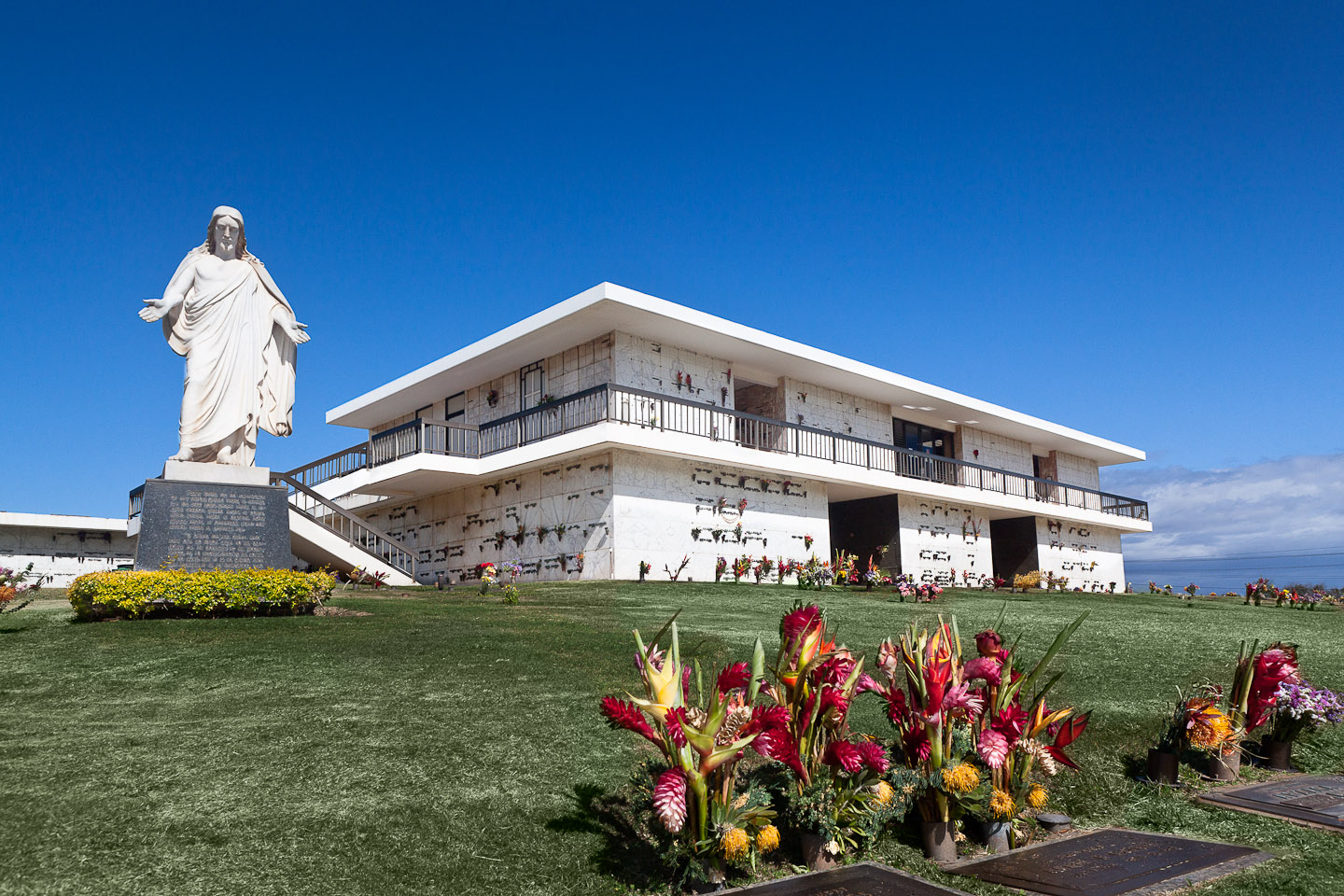 Maui Memorial Park